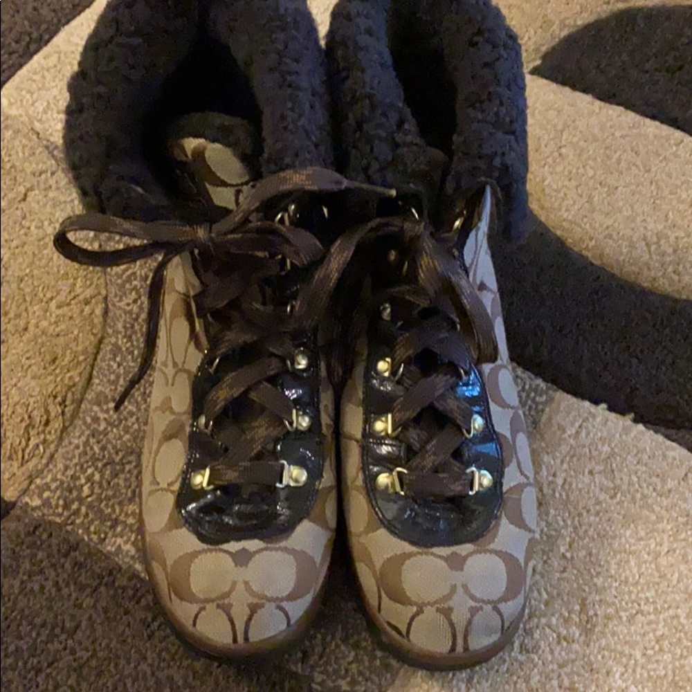 Coach Boots Authentic